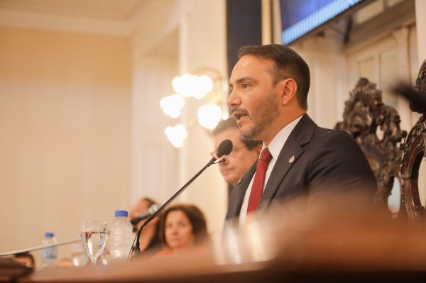 El aeropuerto libreño en carpeta: Valdés anunció inversiones en infraestructura y el lanzamiento del programa 