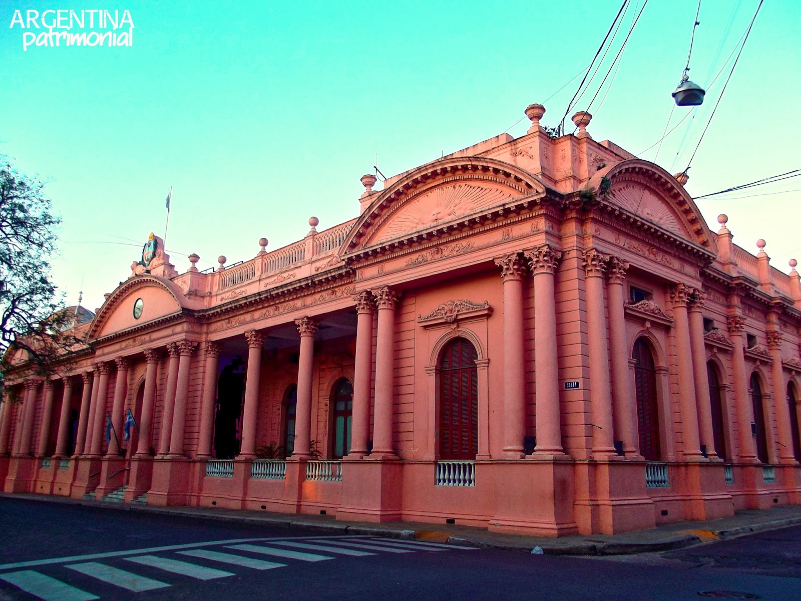 En el primer bimestre Corrientes recibió $6.038 millones de transferencias no automáticas